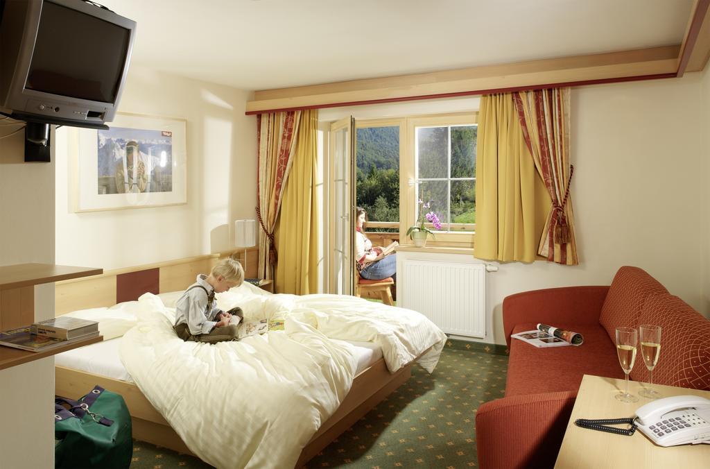 Hotel Mariasteinerhof Zimmer foto